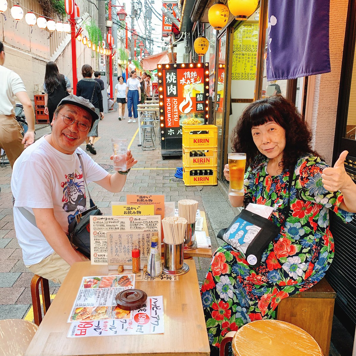caravelsasaki's tweet image. 鬼滅の刃、凄かった！！
アミさんと楽しんだ🍻