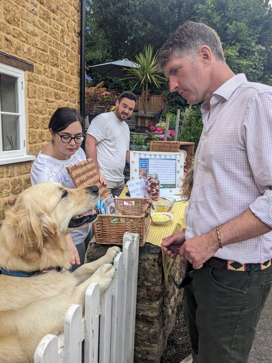 EdwardMorelloWD's tweet image. On Sunday it was my great honour to officially open the 2025 Stoke Abbott Street Fair. Such a great event, raising money for local causes. Also pleased to see The New Inn reopened.