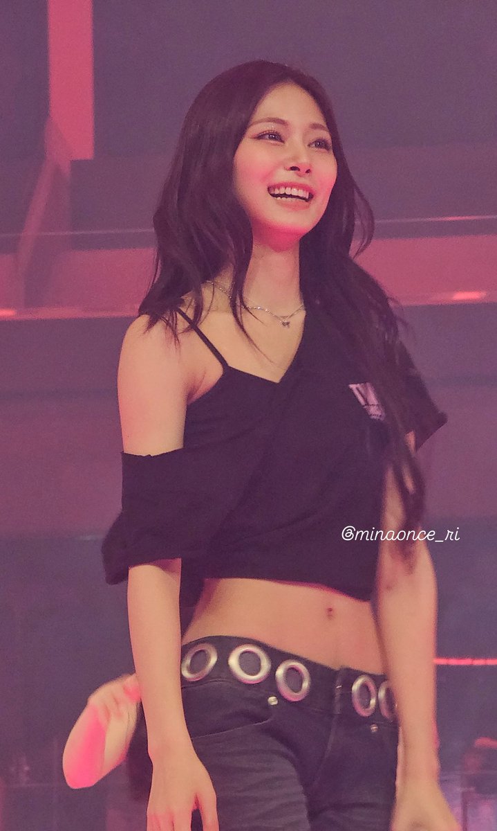 minaonce_ri's tweet photo. 2025.07.20

ツウィちゃんずーっとニコニコしててかわいかった💞

#TWICE_THISISFOR_WORLD_TOUR 
#TWICE #ツウィ #TZUYU #쯔위　#周子瑜 https://t.co/sEYpuXEHSZ