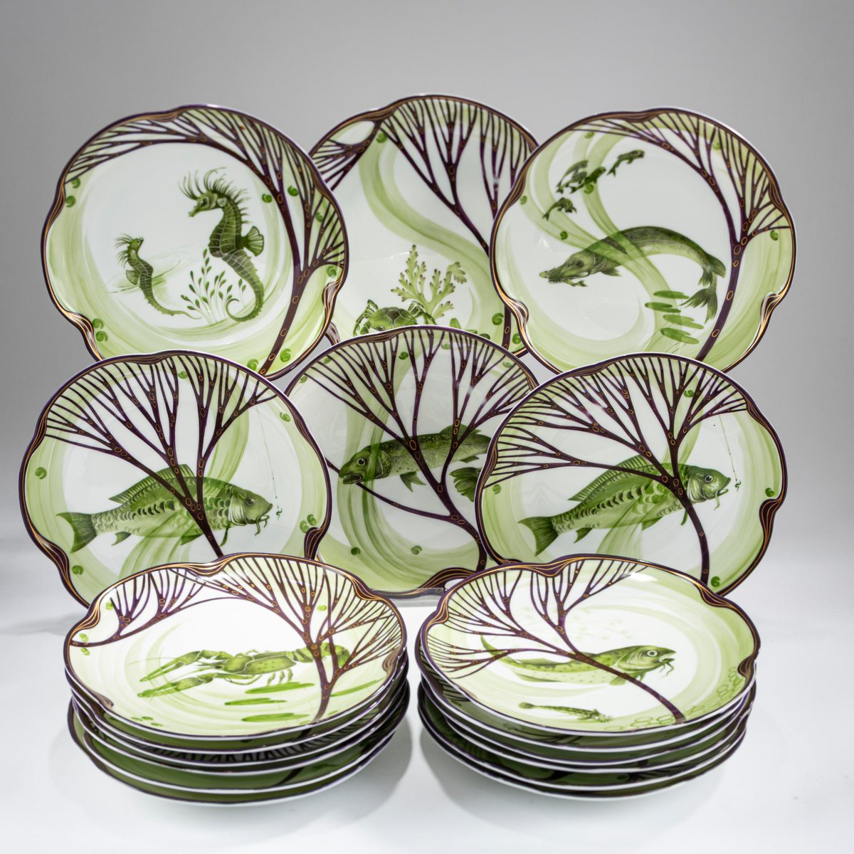 NouveauDeco's tweet image. Fish service in Art Nouveau style from 1899 by German artist Hermann Gradl (1869-1934).