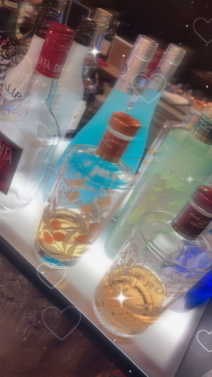 pn_runa's tweet image. ポラナイの酒の棚って可愛いよね〜〜❣️
お気に入りのお酒はミスティアです
