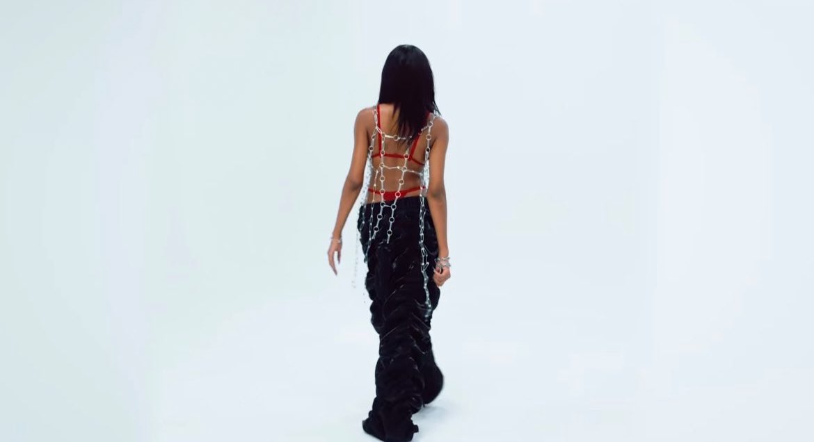 VMFWORLDWIDE's tweet image. Alexa play me GoodGirl LA&apos;s &apos;Back 2 Back&apos;.