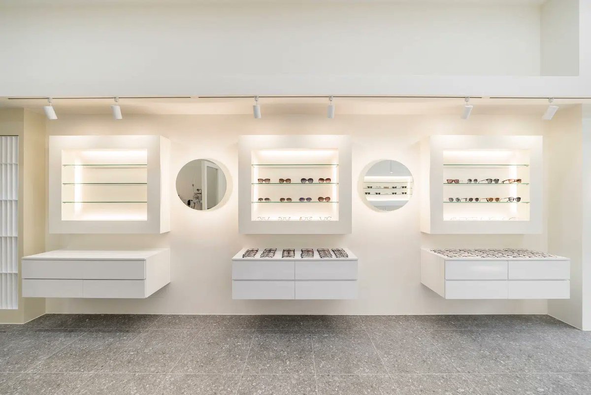 ONIShopfitting's tweet photo. 🔥 Revolutionize Retail with ONI!

Custom displays for:
🧴 Cosmetics &amp; Optical
🥗 Food Kiosks
📱 Mobile Shops
💍 Fashion Accessories
✅ 24h quote ✅ Global shipping
Get FREE design solutions now!
🌐 Links: https://t.co/EXA00uWl06 | https://t.co/4SfXjp8abX
📞 WA: +86 186 2096 3396 https://t.co/NLrrAAigt5