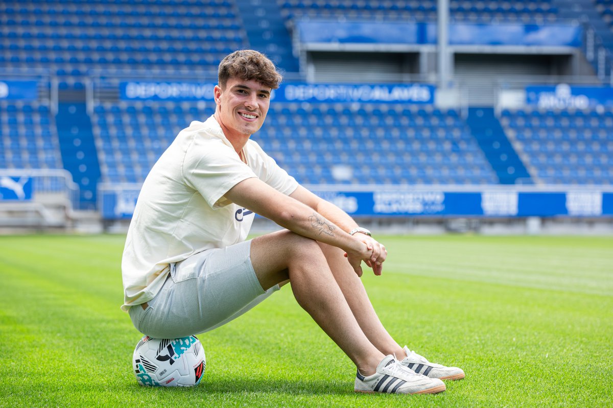 ADN 𝑨𝒍𝒂𝒗𝒆́𝒔. 
Futuro 𝑮𝒍𝒐𝒓𝒊𝒐𝒔𝒐.

#Egoitz2027
#Gutarikoak | #GoazenGlorioso ⚪️🔵