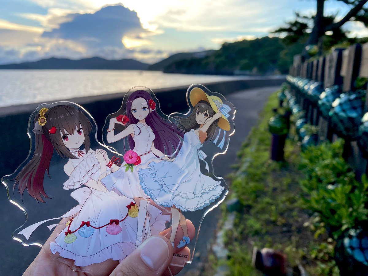 t_asatsumi's tweet image. 志摩の浜島、#ビン玉ロード
「白ワンピ×海×夕焼け」最強すぎる🤦♂️
#温泉むすめ
#榊原伊都
#鳥羽亜矢海
#志摩茉莉也