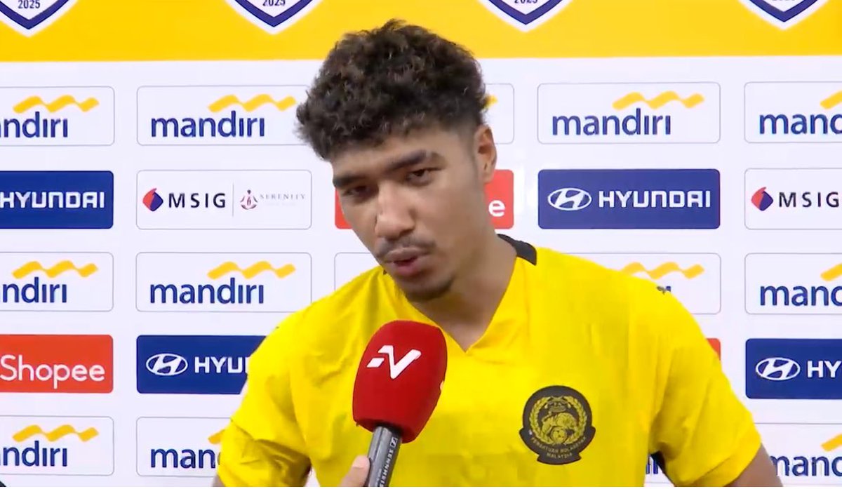 zulhelmizainal1's tweet image. “Kami minta maaf kepada seluruh rakyat Malaysia kerana tidak layak dan semoga jumpa lagi Indonesia”, Aliff Izwan Yuslan.
@ASTROARENA