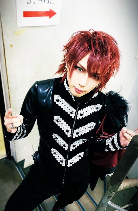 dailyricko's tweet image. ricko day 283!
☀️
#jiluka #ricko