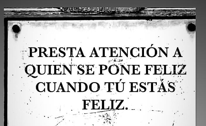 Es por acá. Que tengan lindo día 😊