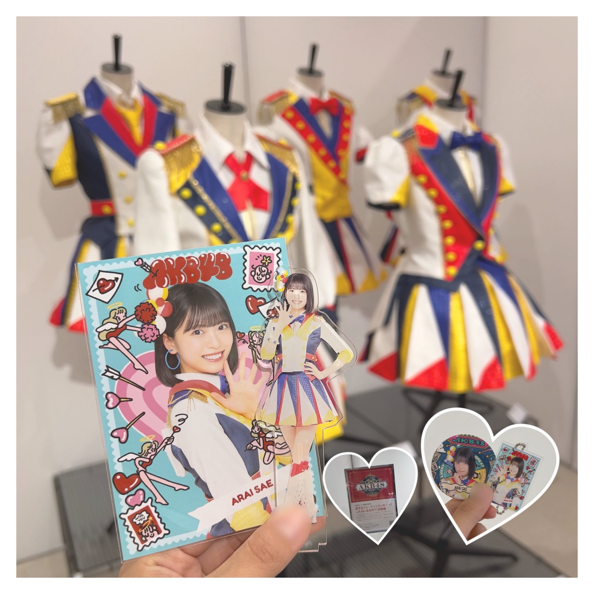 AKB48×大丸 衣装生地グッズ ポーチ 白黒チェック衣装ver ともみ on X: 