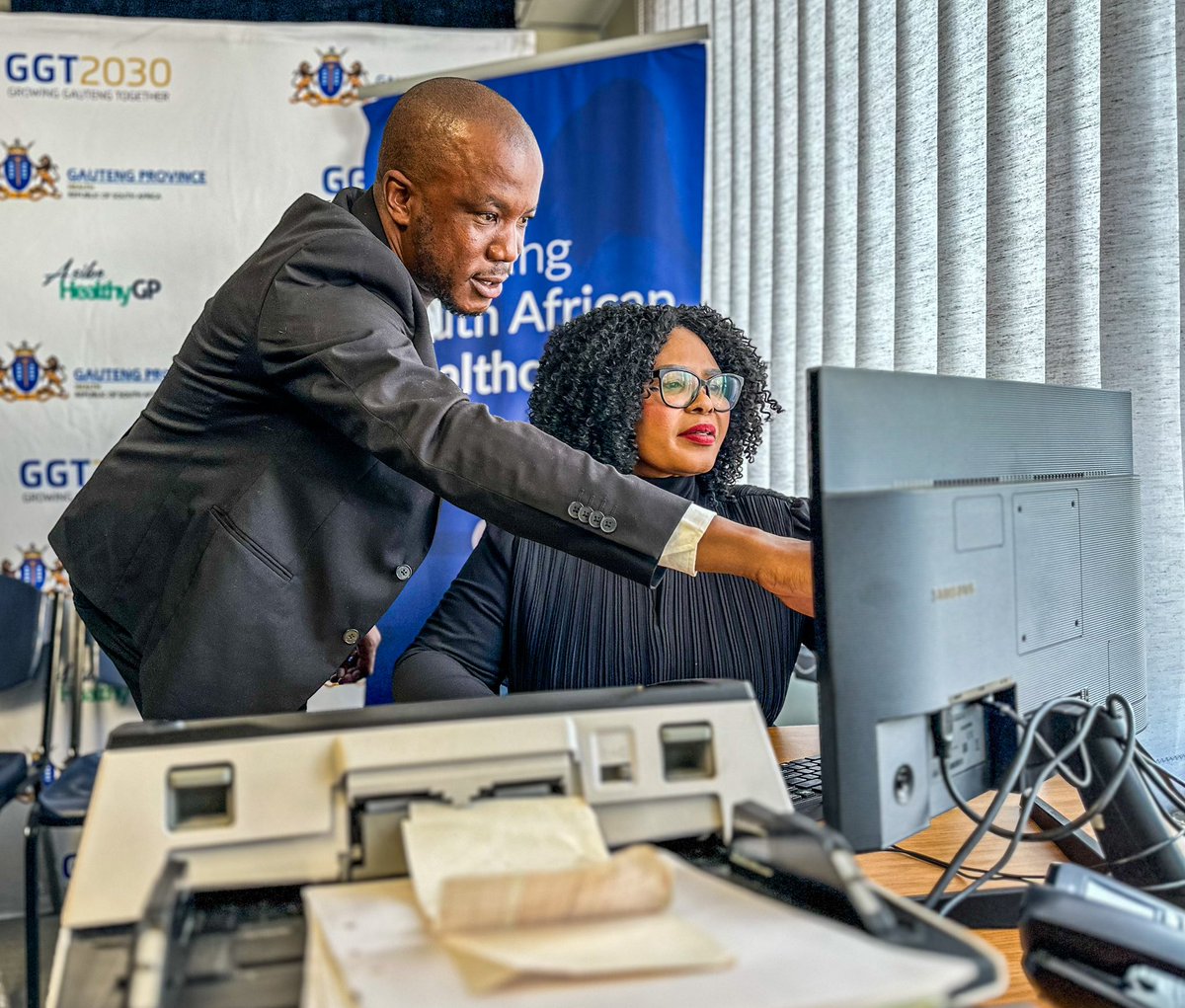 GautengHealth's tweet photo. @GautengProvince @GautengSACR @BerthaGxowa_H @DrMukhari @HaniAcademic @CharlotteMaxJAH @HealthZA @Healthjhb @HelenJosephHos @EkurhuleniDist1 @SebokengHospit1 Over the next 36 months, we’re digitising at least 800 million patient records across all 37 Gauteng hospitals. 🏥💻
Specialised teams are already working at:
• Thelle Mogoerane
• Tembisa Tertiary
• Steve Biko Academic
• Sebokeng
• Tambo Memorial
#PaperlessHealthSystem https://t.co/hRqMf0YbdM