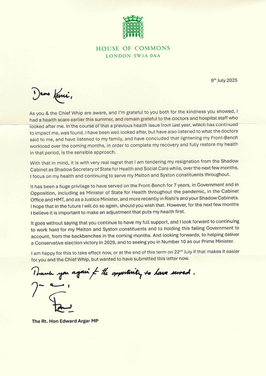 PolitlcsUK's tweet image. 🚨 NEW: Shadow Secretary of State for Health Ed Argar, has stepped down following a health scare last year