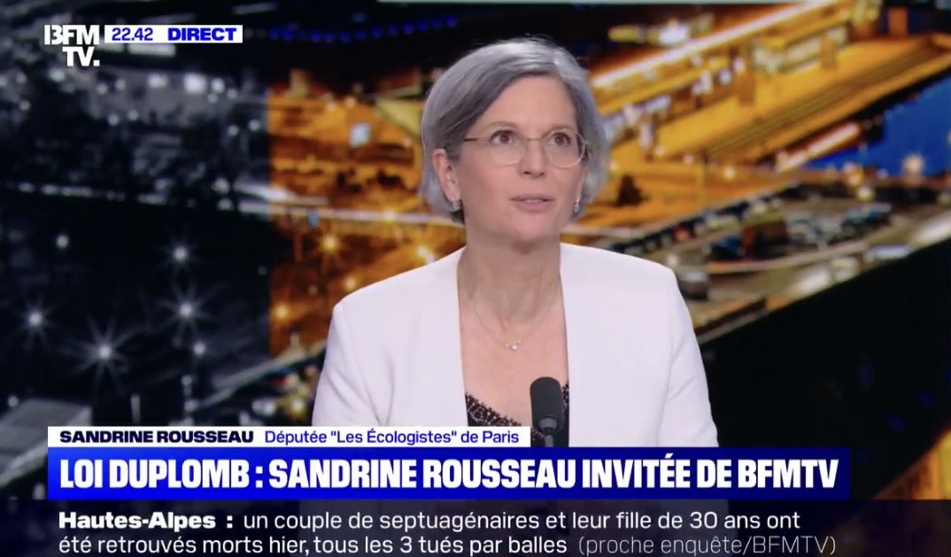 DestinationTele's tweet image. 💥 CNEWS explose BFMTV hier lundi :
3,8% vs 2,9%
Mais pourquoi donc ? 😄