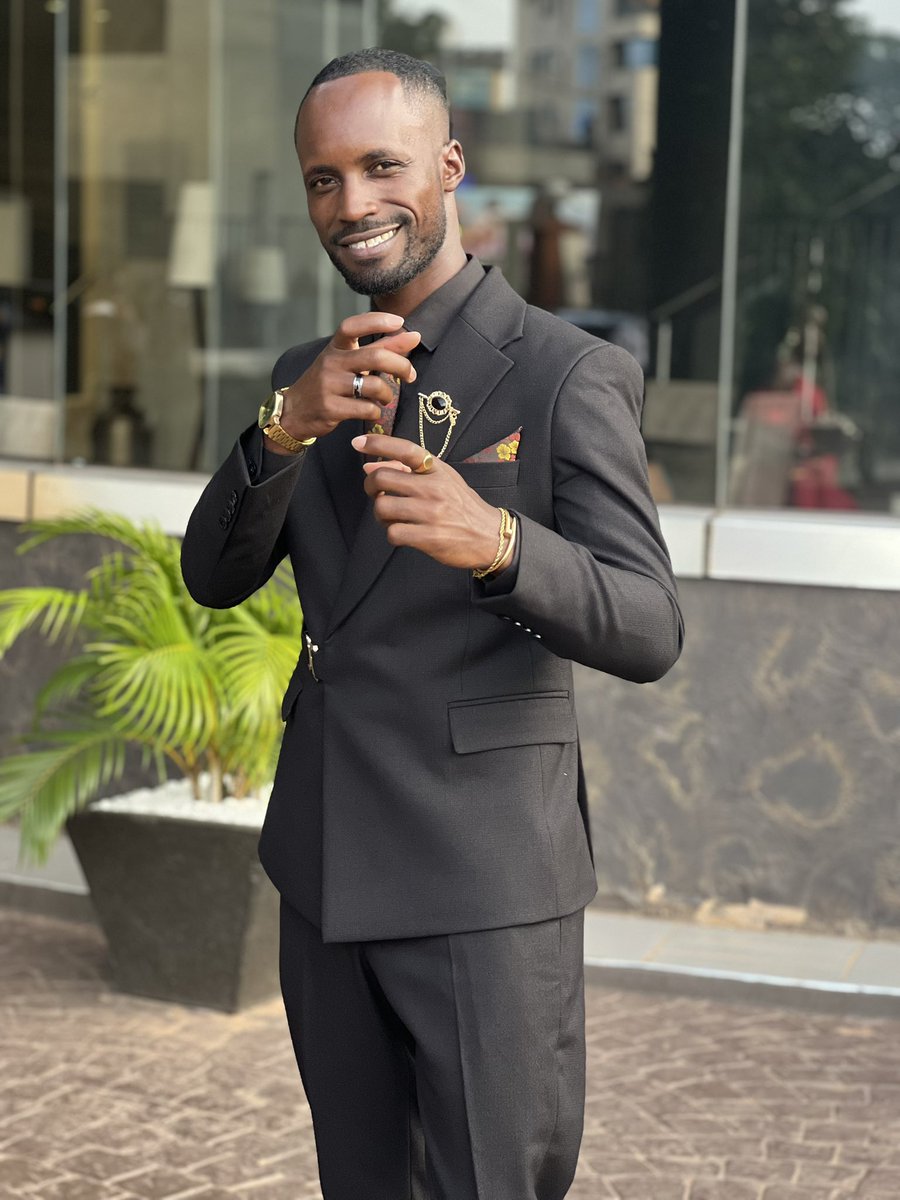 THE 90TH MAK GUILD (@90thmakguild) on Twitter photo Happy Birthday <a href="/WallaceHaguma/">Wallace ♠️</a>🎊 67th Chairman <a href="/UH_HALL/">UNIVERSITY HALL MAK</a> 🐐
Blessings in the new age 🙏 Happy Birthday <a href="/WallaceHaguma/">Wallace ♠️</a>🎊 67th Chairman <a href="/UH_HALL/">UNIVERSITY HALL MAK</a> 🐐
Blessings in the new age 🙏