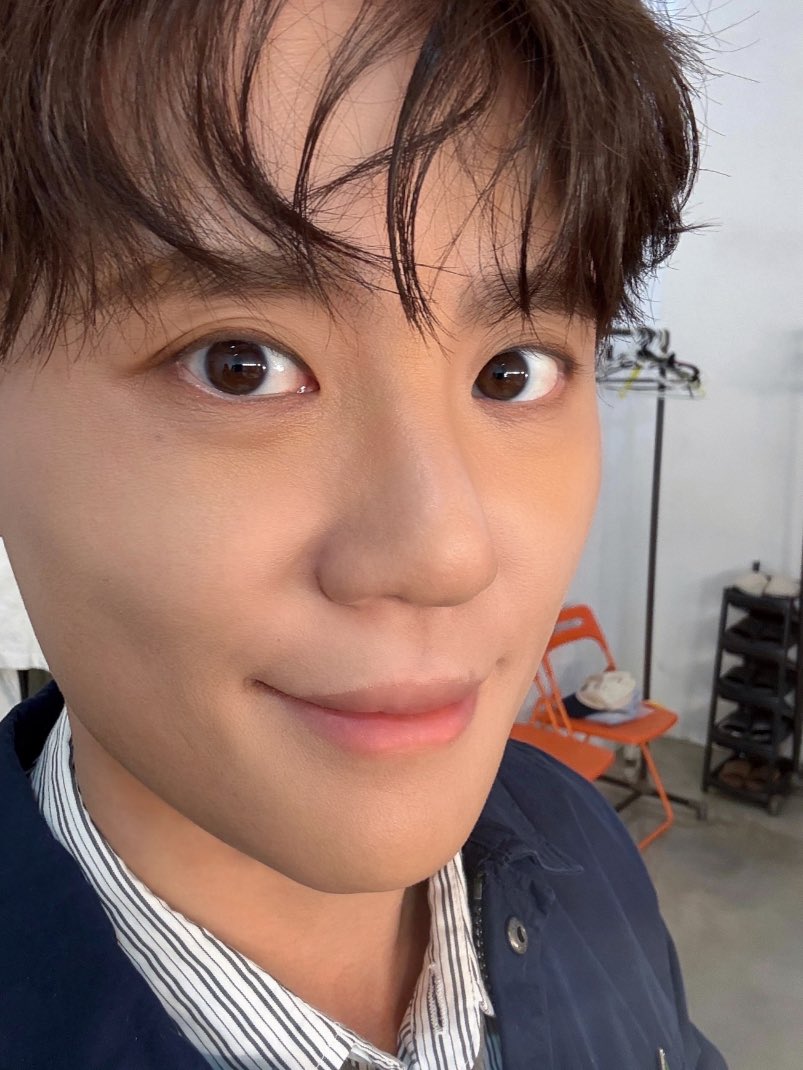 이건 너무 부담스럽나 ㅋㅋ
- 준수