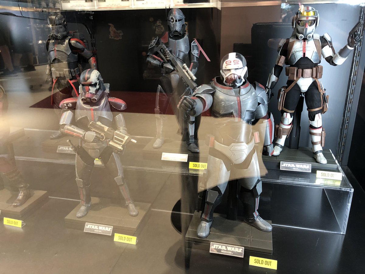 MosEisleyBuild's tweet photo. 初めてトイサピエンス行ってきた。
実物のホットトイズを初めて見て、クローンアーマーのクオリティすげえなと。あと思ったよりデカい。 https://t.co/JfB9amGdQB