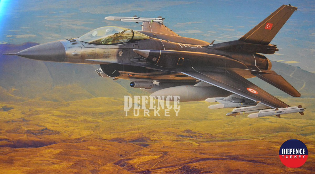 F-16 Block 70 Türk Hava Kuvvetleri Konfigürasyonu, IDEF fuarında Lockheed Martin Standında ölçekli modeli ve büyük poster olarak sergileniyor.