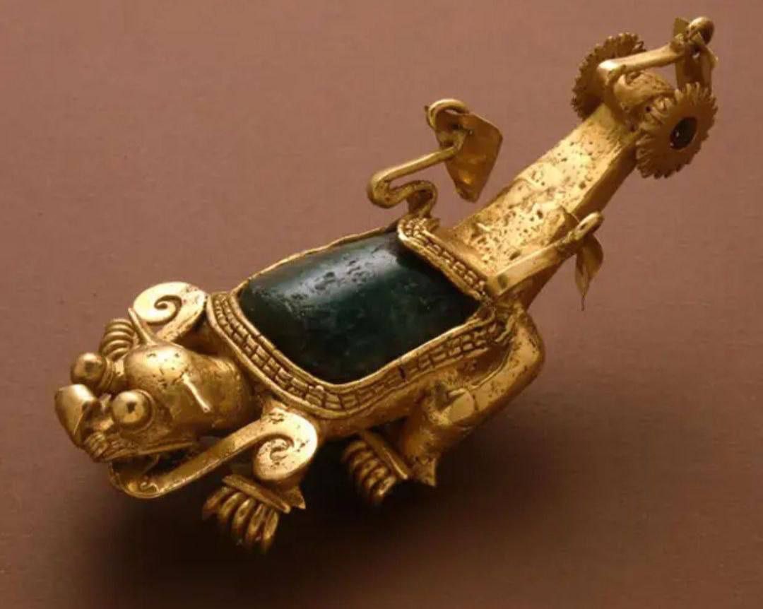 emoemo78354888's tweet image. ジャガーやドラゴンの置物はコロンブス以前の時代にも車輪が使われていた可能性を示唆している。
この置物は1940年にパナマで発見。推定1000年以上前の物とされている。その精巧な細工✨このような小さな部品、尾の歯車は精密な工具なしには製作できない。
高度に発達した文明が存在したはず。