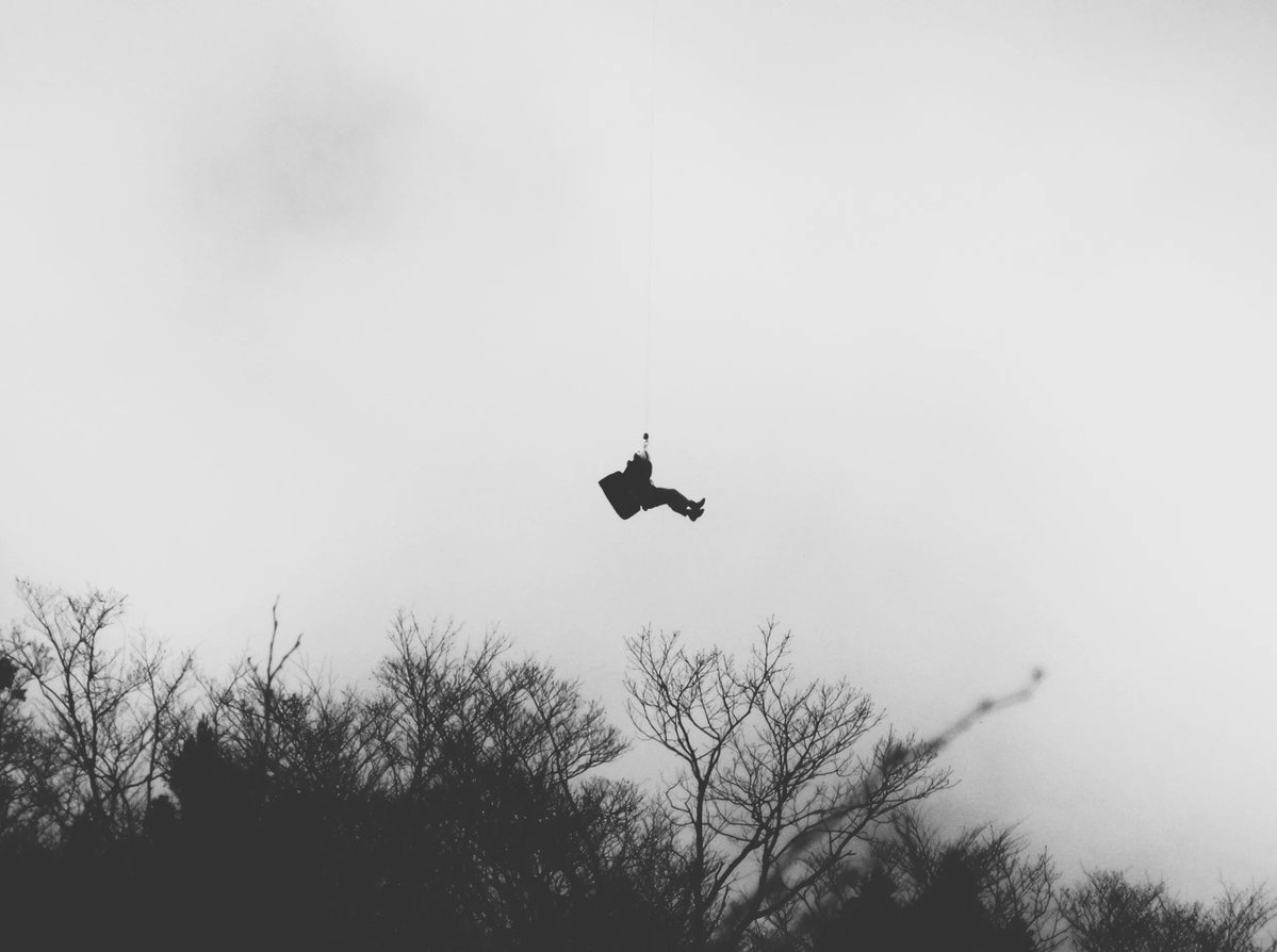 DracoBlaze51's tweet image. In 1965, a mysterious object crashed in Kecksburg, Pennsylvania. Witnesses described it as an acorn-shaped UFO, but the government claimed it was a meteor. However, new evidence suggests otherwise. Join us as we explore the ... Read more #UFOTwitter👉 alienatedmedia.com/the-1965-kecks…