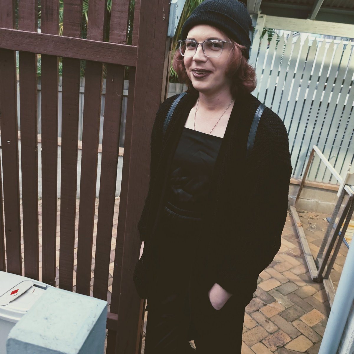 PotatoPie1_'s tweet photo. It's kinda wild how in only a year of HRT I went from that to this and it's only been a year kinda excited for this next year ahead and so much happier 
#transgender #mtf #trans https://t.co/RV3KePJAfT
