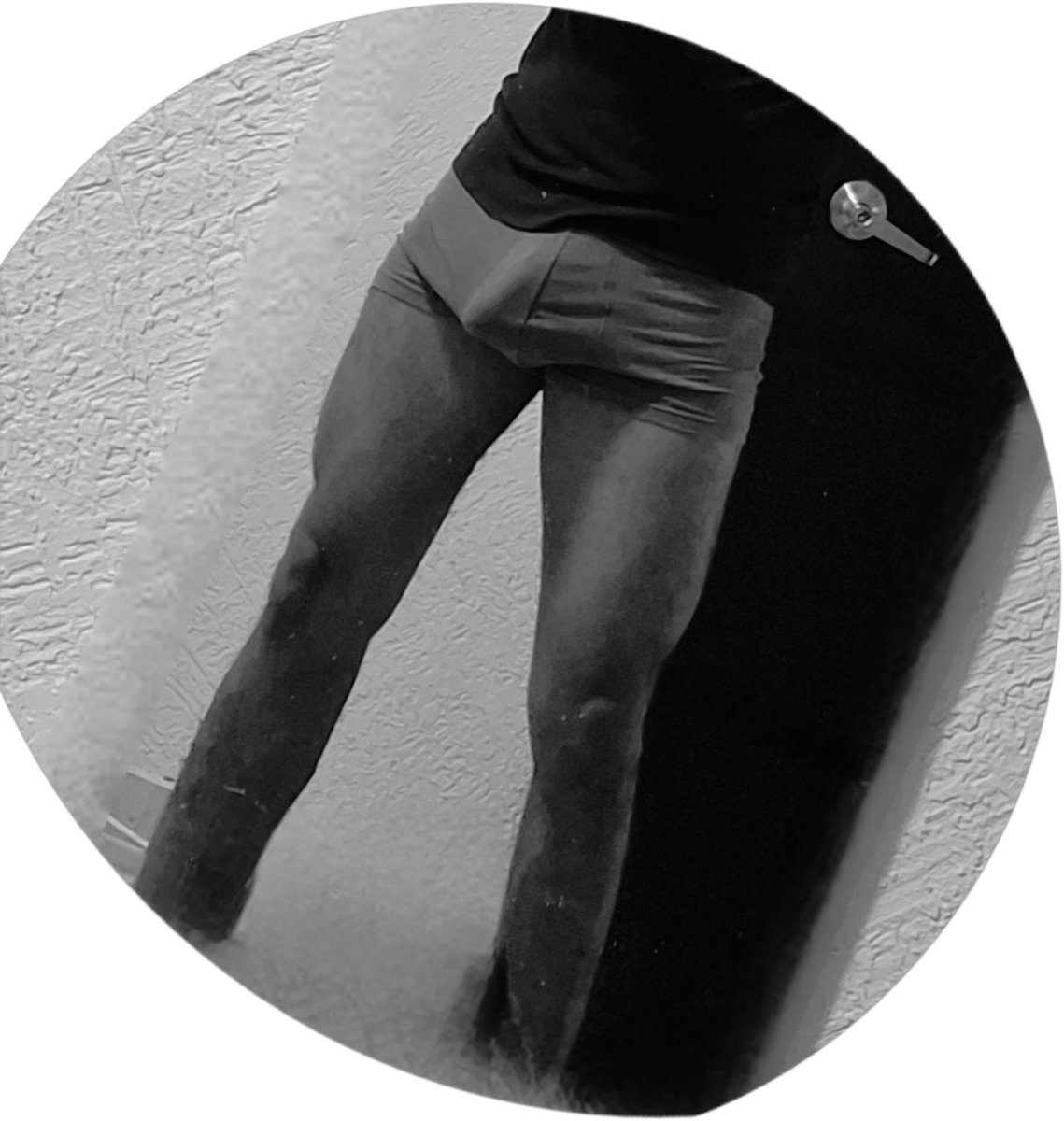 javisalgado27's tweet photo. Algún culillo que preñar?
#badboy #chacalon #scort #vergon #Guerr https://t.co/3ClE8c3NQR