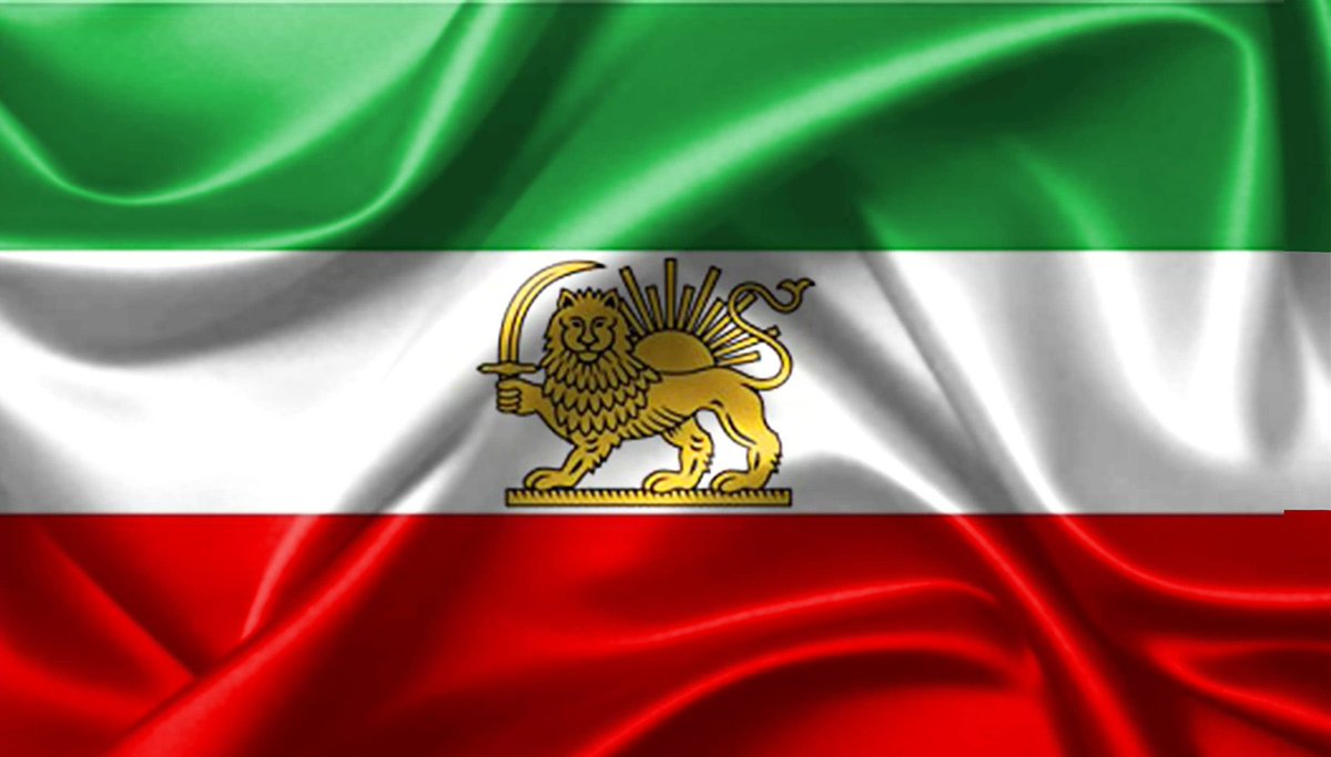 mamad 🔥😎 (@mohamad9004m) on Twitter photo پرچم همیشگی ایران 👑♥️
#همكارى_ملى 
#جاویدشاه 
#KingRezaPahlavi 
#MIGA پرچم همیشگی ایران 👑♥️
#همكارى_ملى 
#جاویدشاه 
#KingRezaPahlavi 
#MIGA