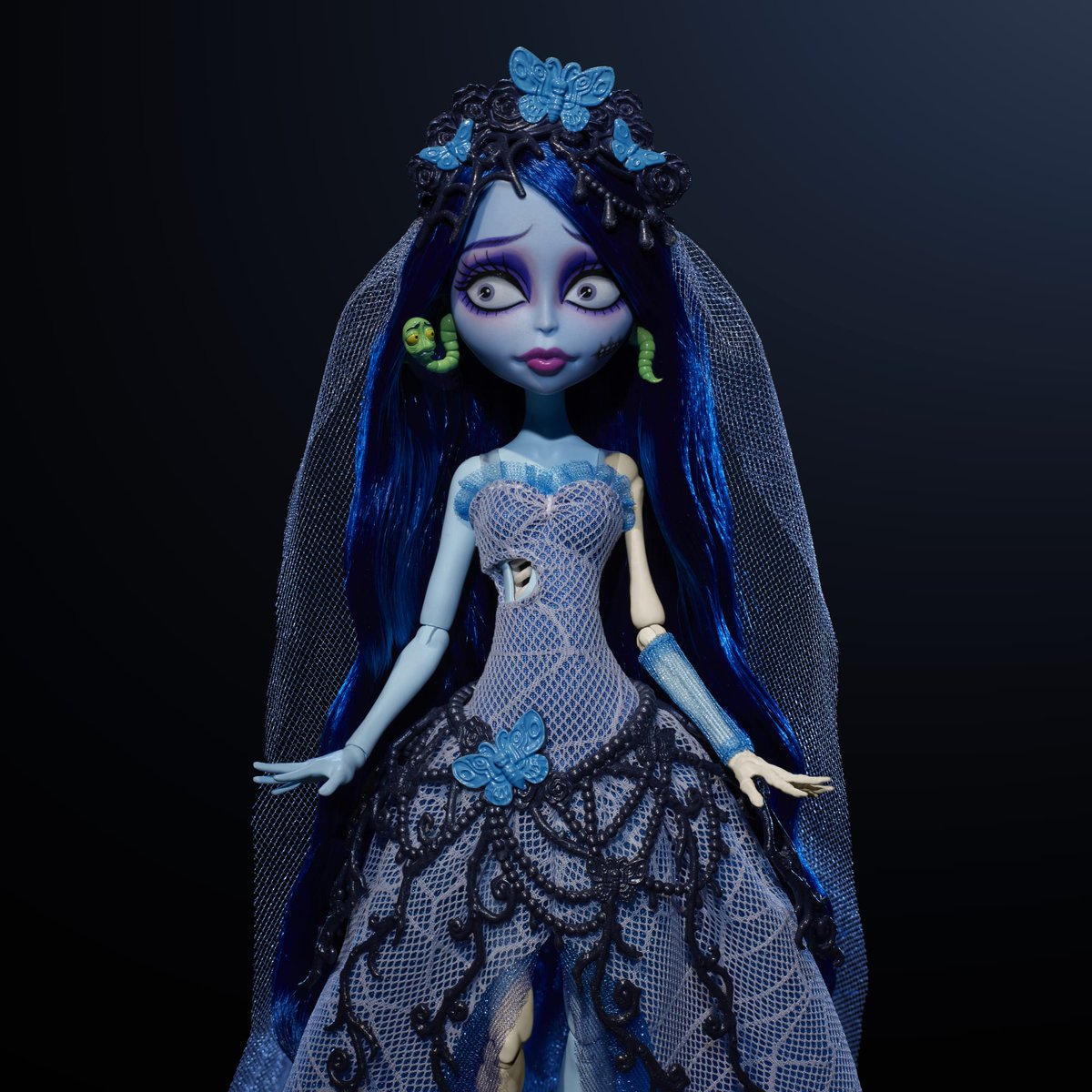 Buhtim_tg's tweet photo. Monster High Skullector Emily The Corpse Bride doll https://t.co/UQjEVdR9v4