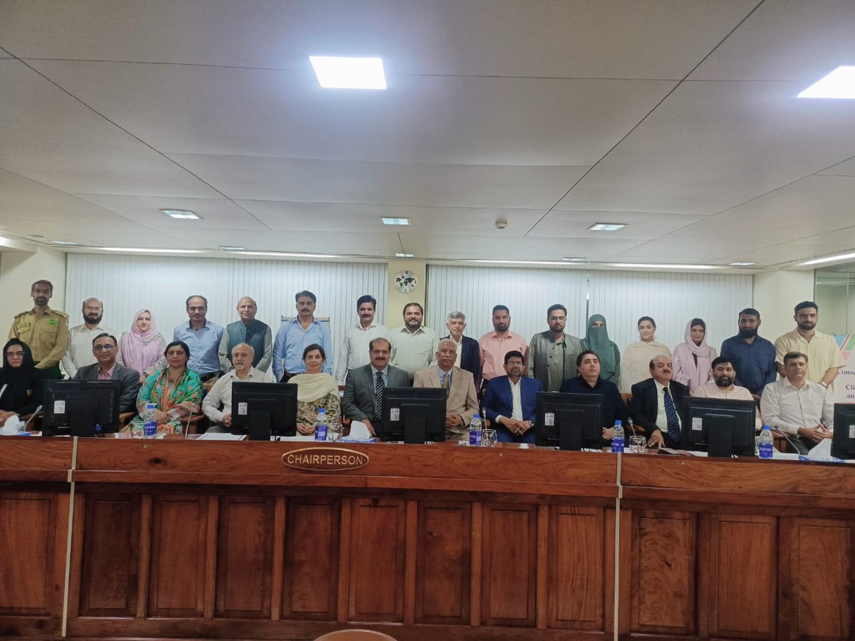 High-level One Health meeting held by HSA &amp; MoCC&amp;EC on July 21, 2025, brought key stakeholders together to advance pandemic readiness, climate-health integration, and workforce development in Pakistan. #OneHealth #PublicHealth #ClimateChangePK #HSA