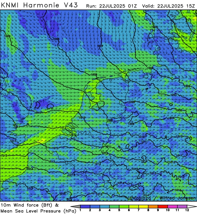 MeteoRoodescho1's tweet image. Vandaag bewolking wat zon en buien, max temp ca 20 gr. Komende dagen wisselvallig met ca 20 gr.