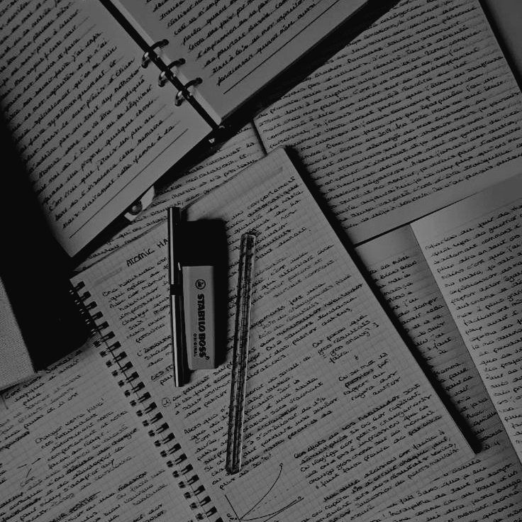 knowlixir's tweet image. #matz mini au! 🔞
"Good manners"
Onde Hongjoong, um garoto rebelde concorda em (pela primeira vez) se dedicar em um trabalho escolar quando escuta que iria fazê-lo na casa de Wooyoung.
Onde Seonghwa fica feliz ao descobrir que iria receber a visita do amigo chato de seu filho.