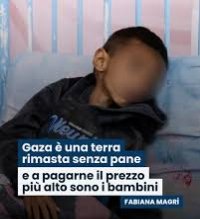 Elena81353537's tweet image. #Gaza muore ogni giorno mentre l'Occidente sta a guardare. I politici italiani si uniscono per annullare il concerto di #Gergiev mentre restano amici di #Israele che massacra bambini in fila per il pane...e aziende italiane che forniscono armi. Vomito davanti a tanta ipocrisia.
