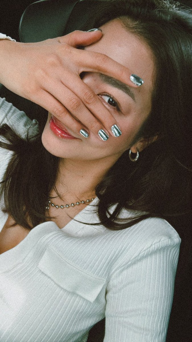 ffabel_ent's tweet image. อวดสีเล็บใหม่ค้าบบบ สวยทิสุดดด 💅🏻
#FayePeraya
#ฝ้ายพีรญา