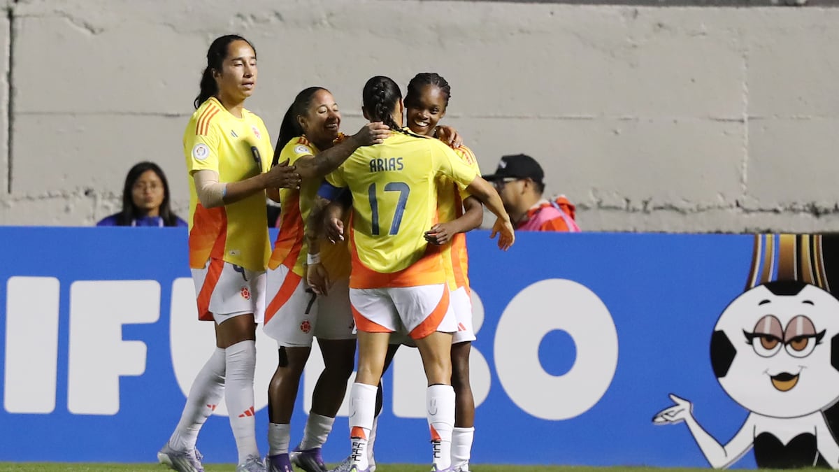 valenciamontoy2's tweet image. La #SelecciónColombiaFemenina le ganó 4-1 a Paraguay, en partido correspondiente a la segunda jornada de la #CopaAmericaFemenina2025, con este resultado, el combinado nacional quedó de 2 el grupo B, con tan solo 4 puntos en la tabla de posiciones. 🎧🎤⚽🇨🇴
@Alternativa985