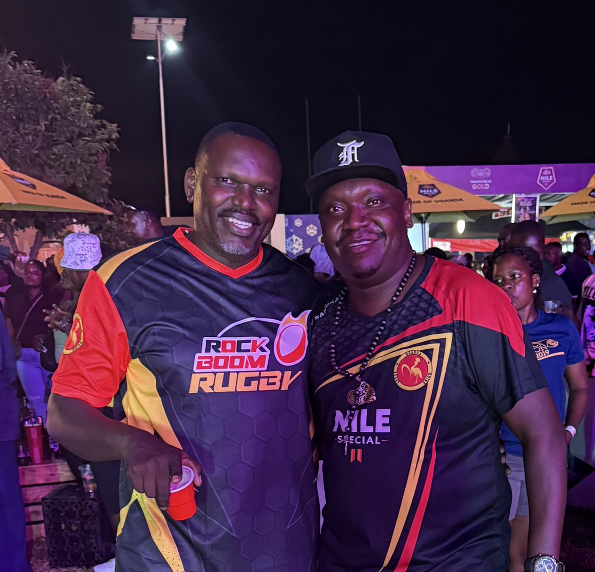 idringp's tweet image. The first time I ever boarded a plane for a flight outside Uganda was bse of this man @masembe .. I had been on a plane before at Aero beach but it didnβt take off .. Oba why π€ #GratitudeIsAMust