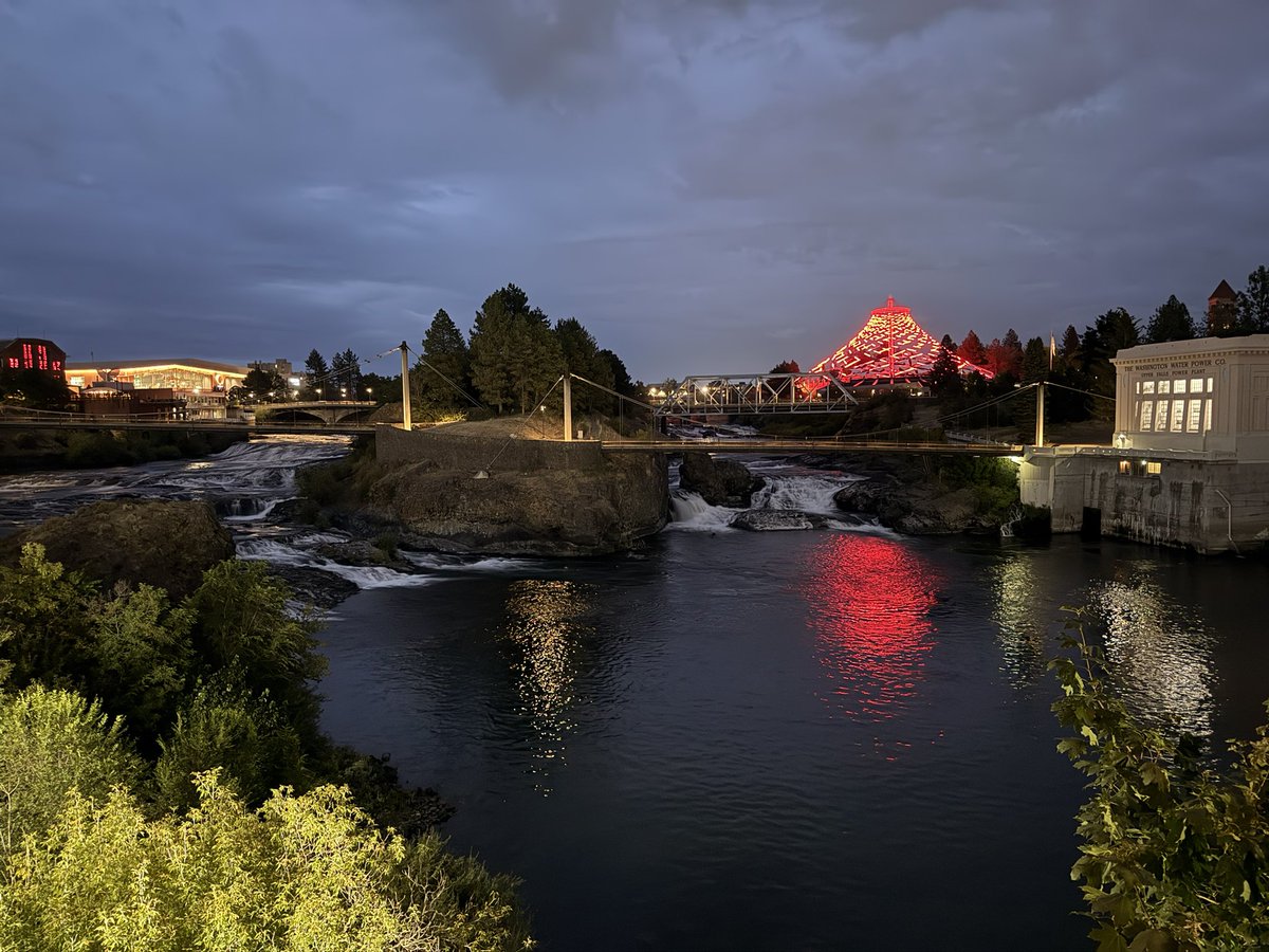 Welp #INSTcon25 just kicking off and the views are amazing! 💦 + 🌉 + 🏙️ + 🌳 <a href="/Instructure/">Instructure</a> <a href="/CidiLabs/">Cidi Labs</a>