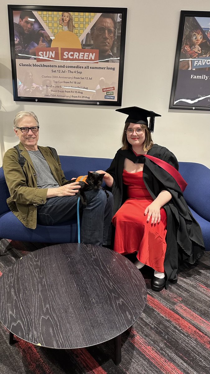 RolfatWarwick's tweet image. Rolf report 22 July: This student had followed me on Insta since she arrived at Warwick but never met me. She finally did so minutes to spare before picking up her Politics & Int’l Studies degree. Phew, that was close! Nice to meet you & good luck with your next steps! Rolf x