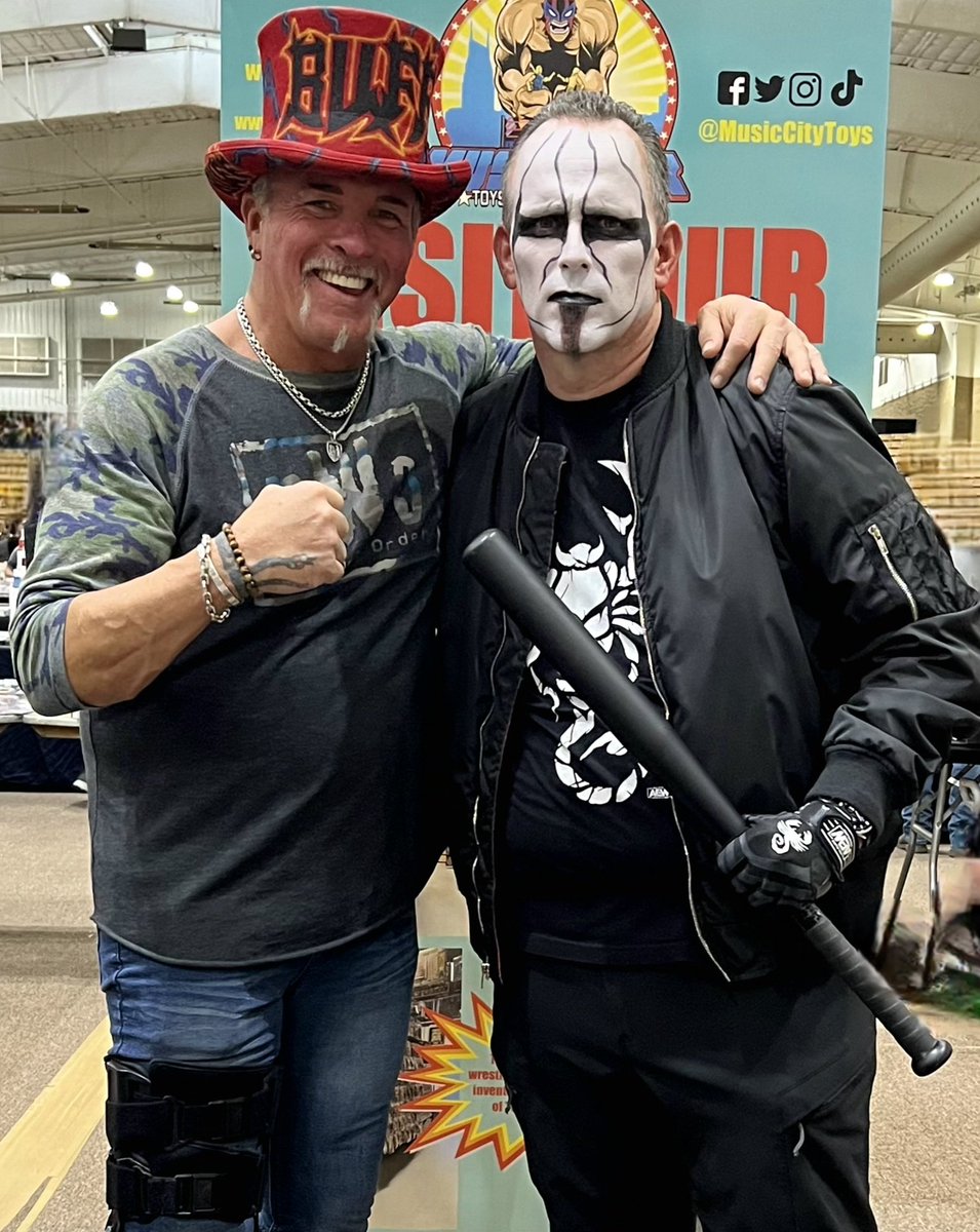 DoppelStinger's tweet image. Last year @Marcbuffbagwell told me I was the best fake @Sting he ever saw. But Marcus, U inspire me, through all you've faced w losing the leg, to be the best ME & trust God thru fear & the unknown. Thanks for being Buff, the Stuff, & knowing God is Enough. Praying 4 U! ✝️💪🦂🦂