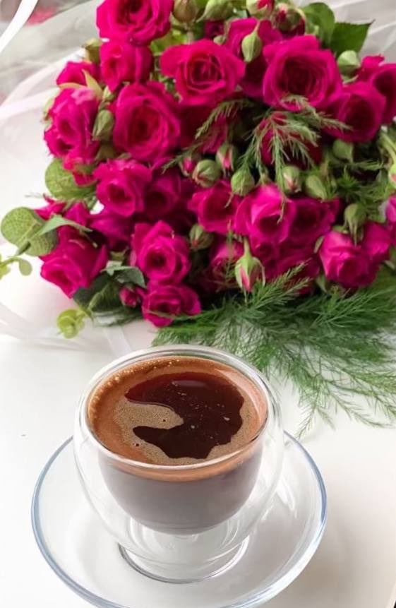 *

٠

- اللهُم نسألك صباحاً يتجلى فيه لطفك ويتسع فيه رزقك وتمتد فيه عافيتك ونستفتح فيه برحمتك ويُحيطنا فيه حفظك 🤍.

*

٠

#اللهم_بك_اصبحنا 
#صباح_الرضا_والطمأنينة