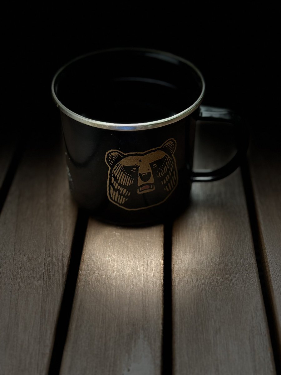 IhanvaanMiika's tweet image. Huamenta! ☕️
Kylläpä teki yön sateet eetvarttia. On niin raikas ilima ettei paremmasta väliä.
Arvauksen mukaan kohta saadaan lisää vodaa. Ei haittaa, antaa tulla vaan, luonto sitä kaipaa.