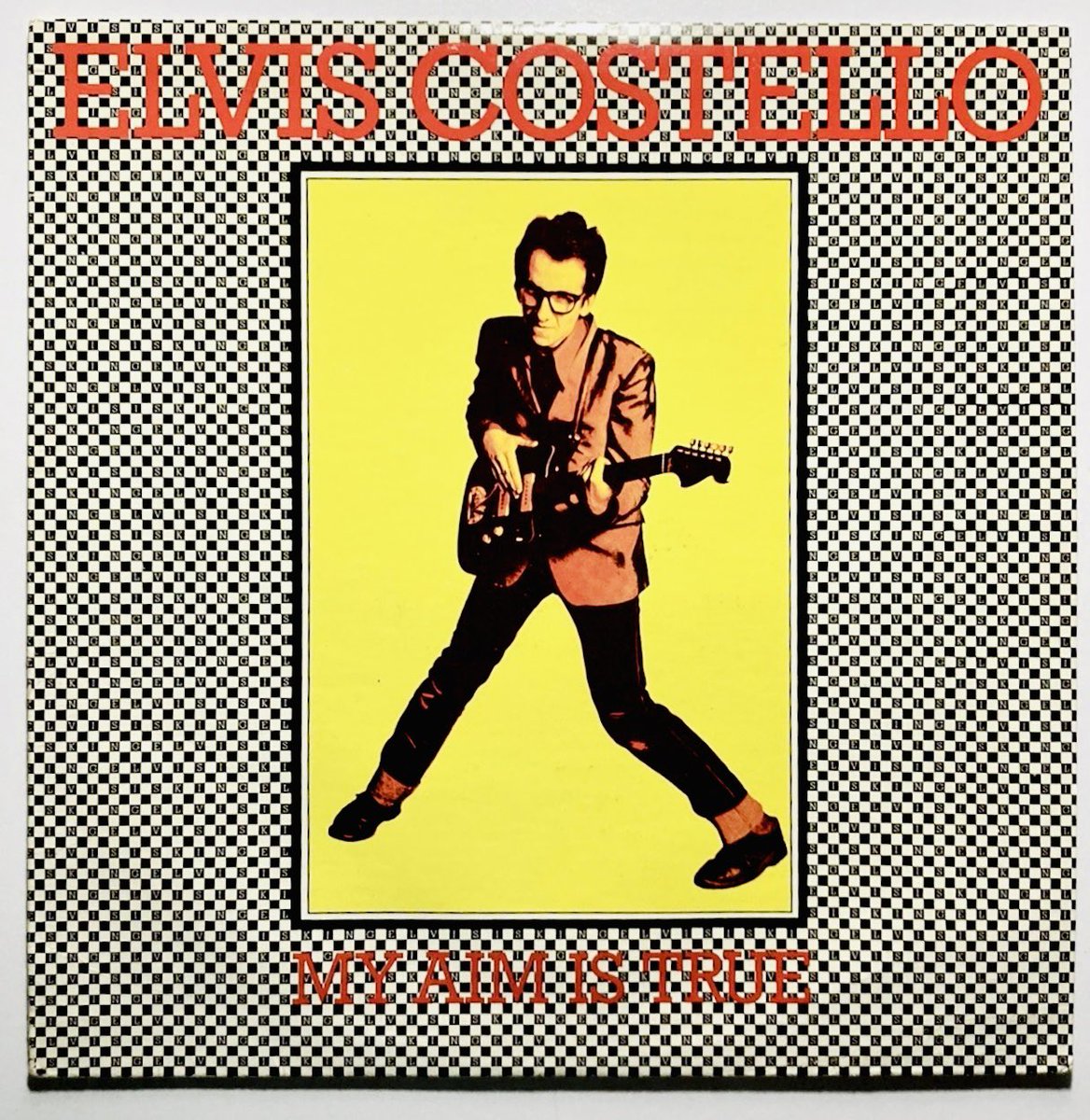adeyb67's tweet image. The debut studio album from Elvis Costello was released on 22 July 1977
Elvis Costello
My Aim Is True
@NewWaveAndPunk @ElvisCostello #elviscostello #music #70smusic #vinylrecords #70s #vinyl