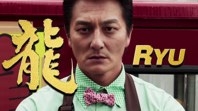 DailyLADChr's tweet image. Tsuruno's outfit is a reference to the character Tatsu from the 2020 film "Tokyo Dragon Chef!"