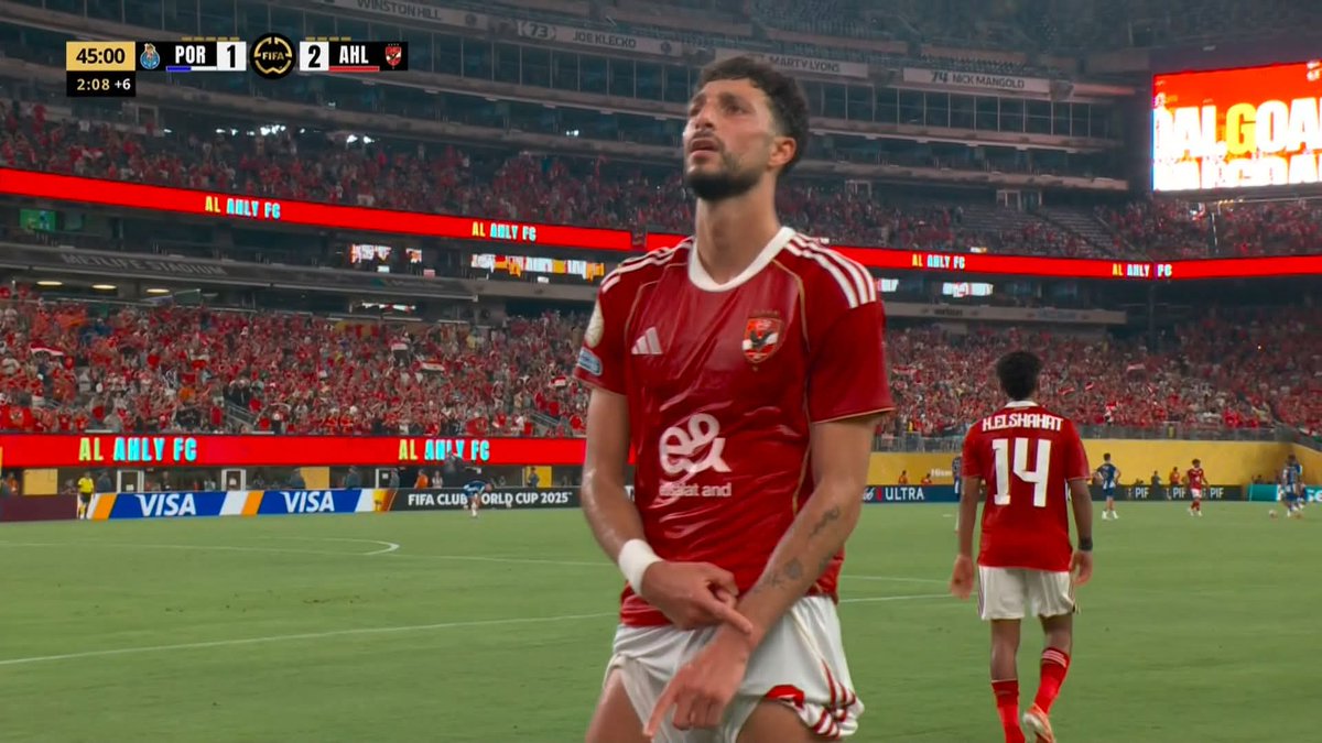 اعتذار غير مقبول من لاعب لايستحق ارتداء تيشــيرت الأهـــــلي مــــرة أخـــــــــرى . 
و لا يستحــق ذكـــر اســـــمــه أصـــــــــلا . 
الأهـــــــلي يـضــيف و لا يـضـــاف إلـيــــــه ، 
نقــطة و مـــن أول الـســـطر .