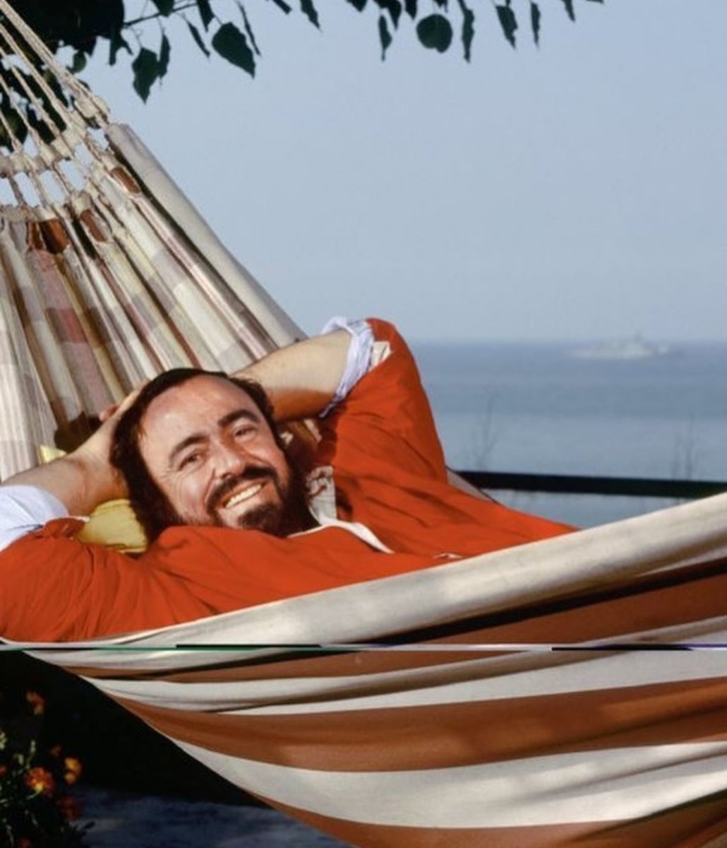 uncle_june's tweet image. Alternate timeline Tony Soprano, if the ducks stayed