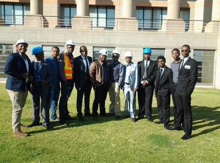 ThapeloMMatjila's tweet image. #miningengineering #Procurement
#witsmining
Proactive&focused