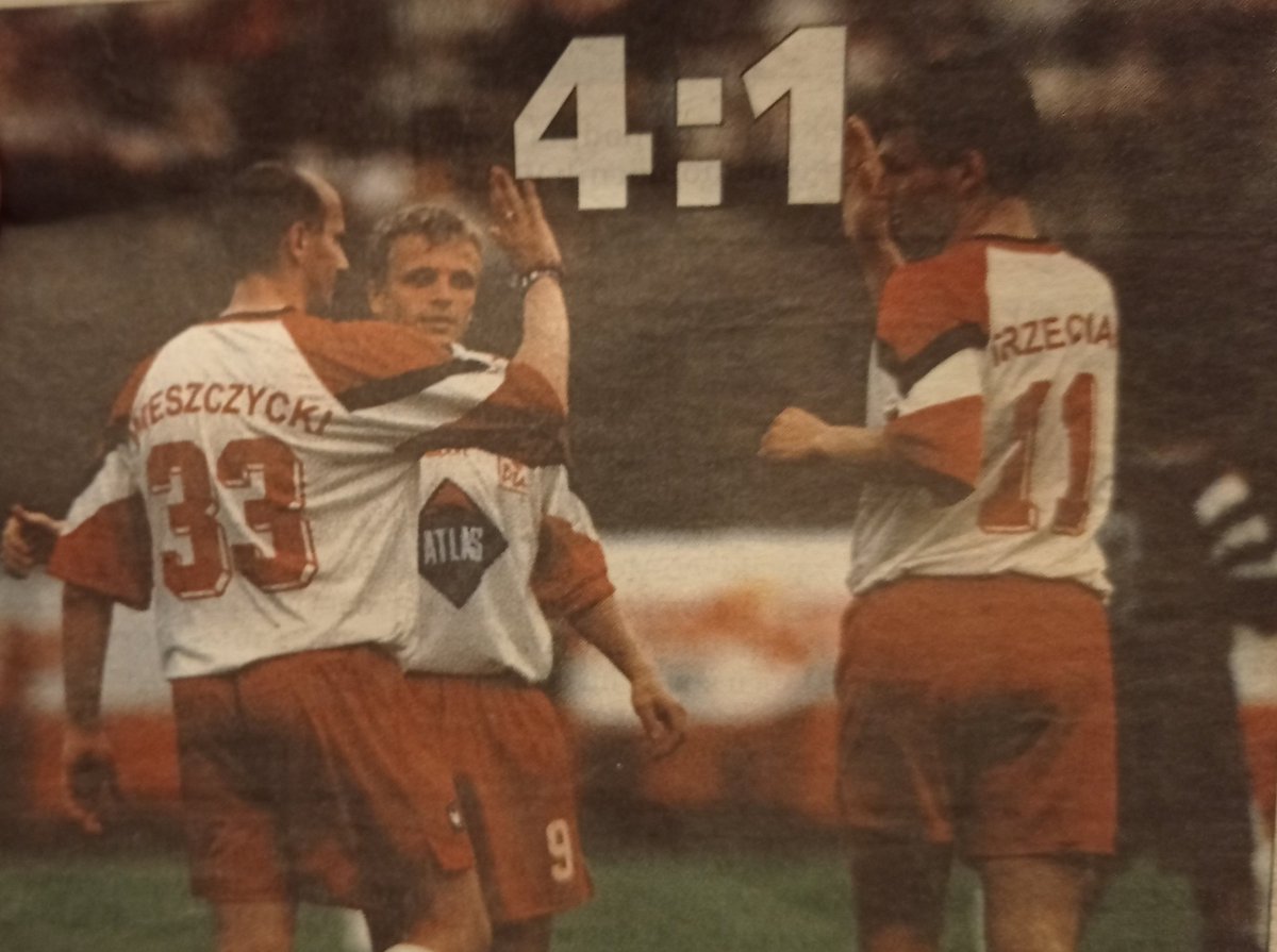 Florentynowicz's tweet photo. #TegoDnia #22lipca 1998 r.
@LKS_Lodz - Kapaz (Kjapaz) Gandża 🇦🇿 4:1 w eliminacjach @ChampionsLeague
Gole: Cebula 16', Trzeciak 50' karny, Wieszczycki 73', Trzeciak 76' karny - Sulejmanow 83' https://t.co/nUAmo6FONm