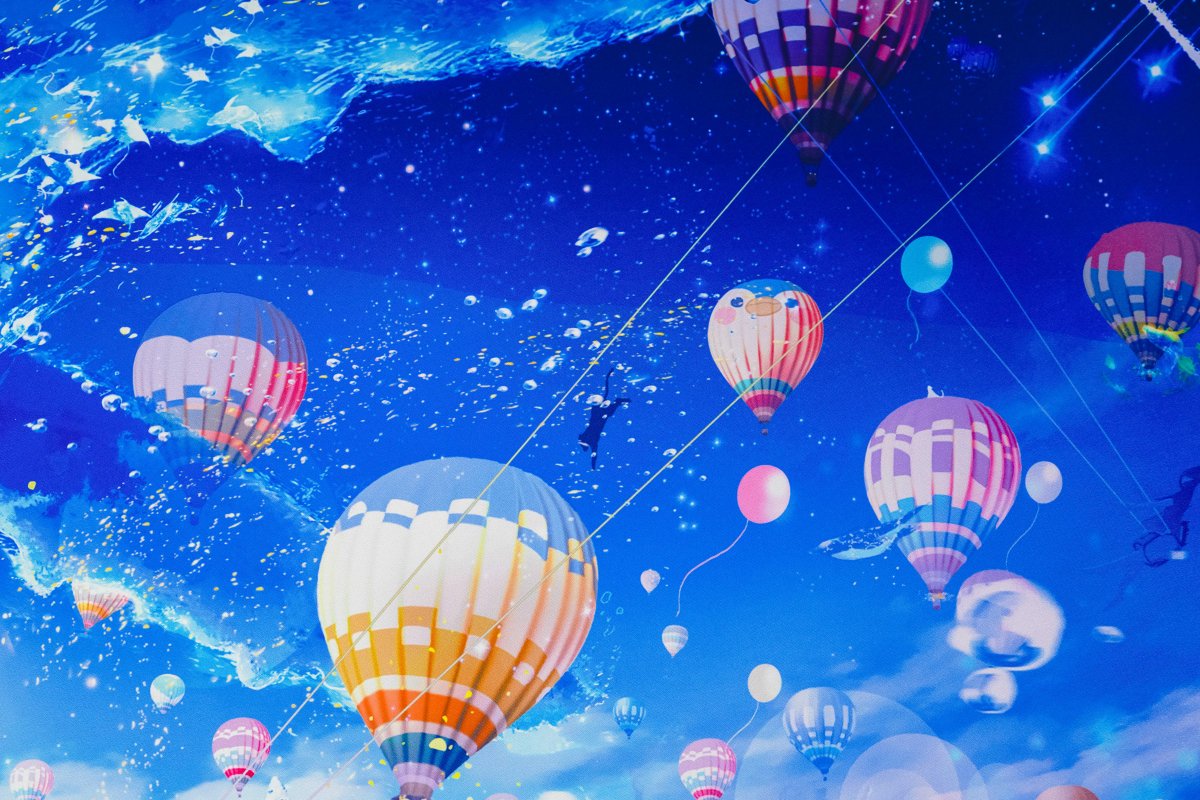 UtypingJP's tweet image. 🎈空に浮かぶ、次なるゲームの旅路
新作ゲーミングマウスパッド、まもなく登場!
青空に映えるカラフルな熱気球──
そのやわらかな世界観が、あなたのデスクに広がります。
ちょっと特別な、デスクに彩りを。
#utyping #ゲーミングマウスパッド #ゲーミングデバイス #デスク周り