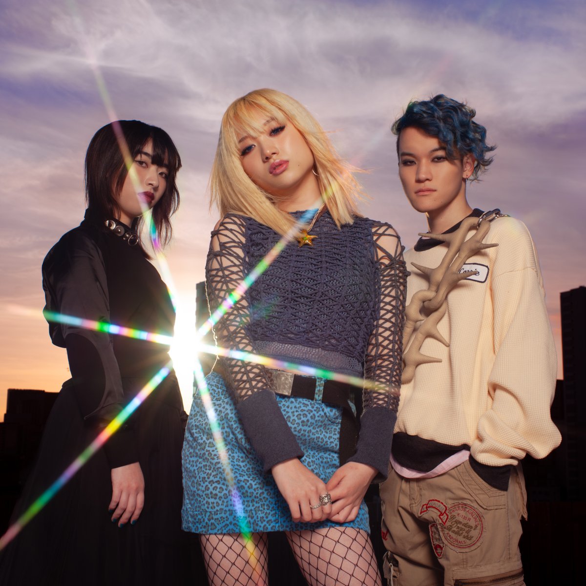 Fender_Official's tweet image. フェンダーの次世代アーティスト支援プログラム『Fender Next™』
2025年度アーティストにブランデー戦記 (@brandy_senki) が選出❗️
"Fenderの伝統とそこからくるロマン、そしてブランデー戦記の音楽で皆をワクワクさせていきたいです"
youtube.com/watch?v=FRR8xp…