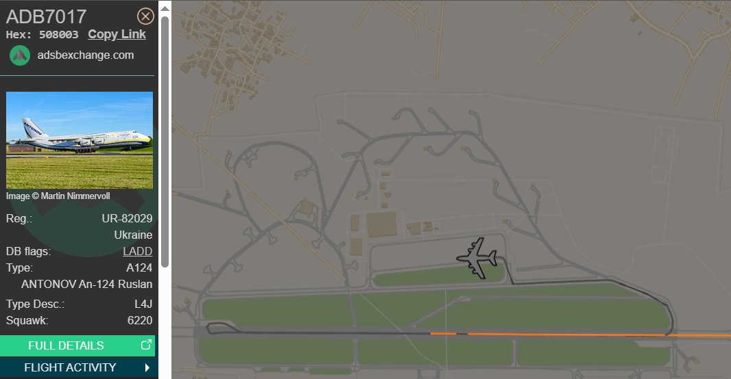 BrianE6B's tweet image. An Antonov An-124 strategic airlifter arrived at Hindon Airbase around 10:00 AM local time, carrying three AH-64E Apache attack helicopters for the Indian Army