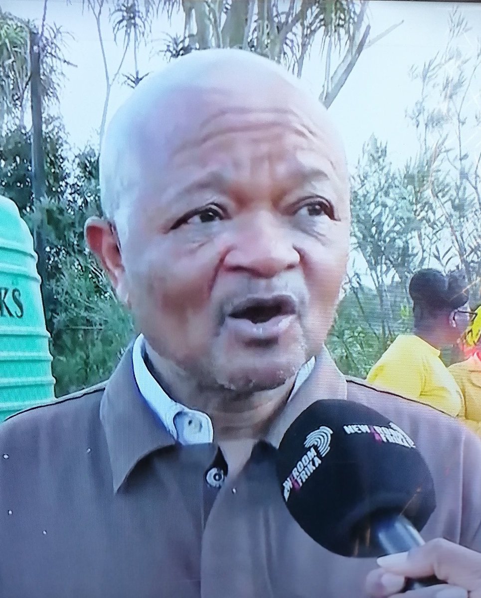 ChrisExcel tweet media