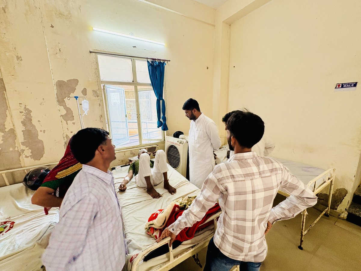 AsifChuru0029's tweet image. #मेरा_चूरू_मेरा_परिवार
विधानसभा क्षेत्र चूरू में अपनों के बीच दुःख-दर्द में शामिल रहा।
@RahulGandhi
@GovindDotasra
@TikaRamJullyINC
@RahulKaswanMP
@KrishnaPooniaIN