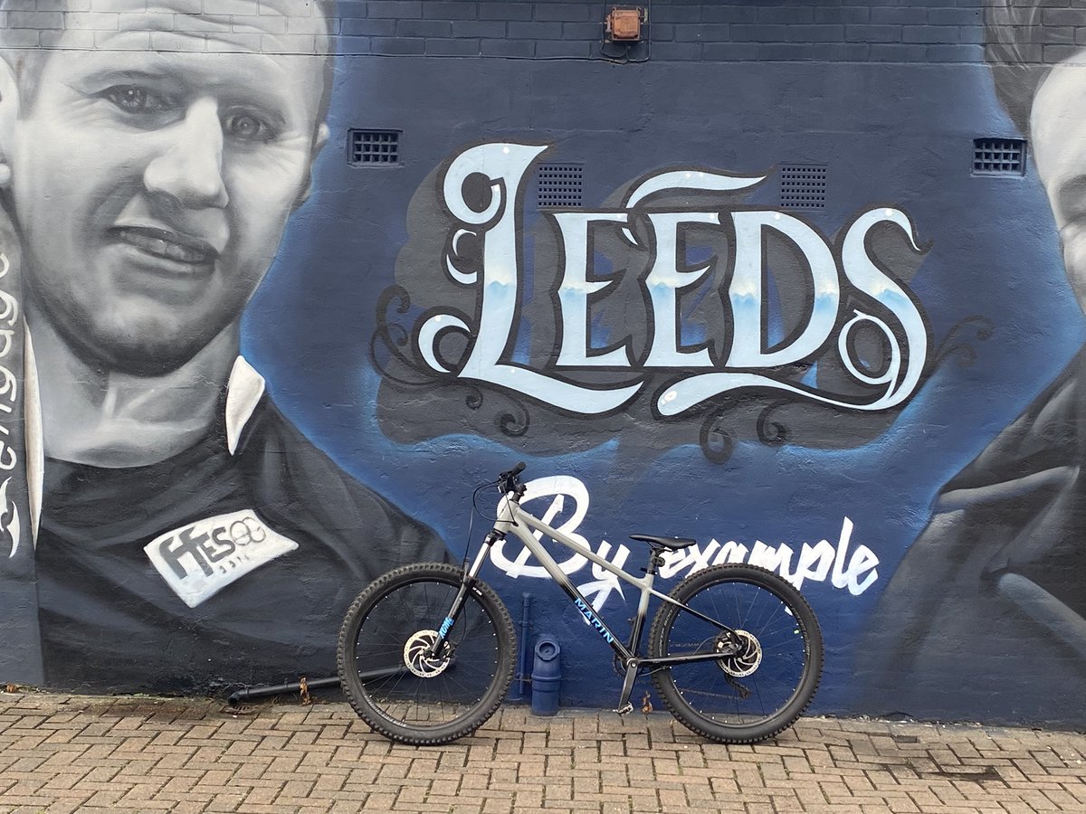 Leeds by Example 🖌️🎨